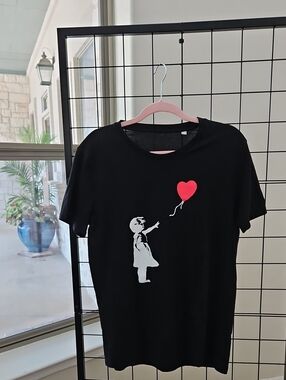 Stanley Stella Little Girl With Red Balloon. NWT